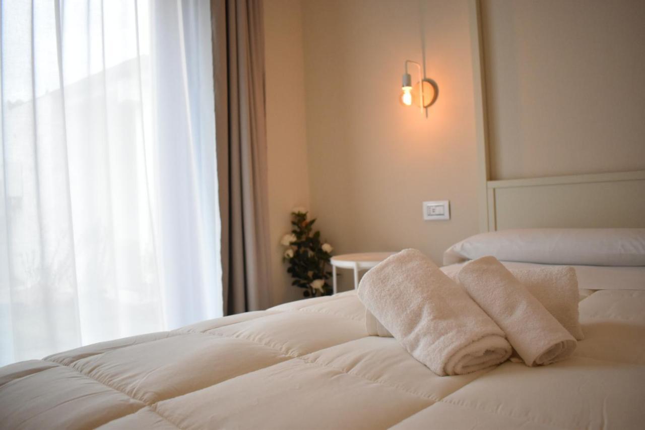 Enjoy Your Stay - Guest House - Olbia Exterior foto